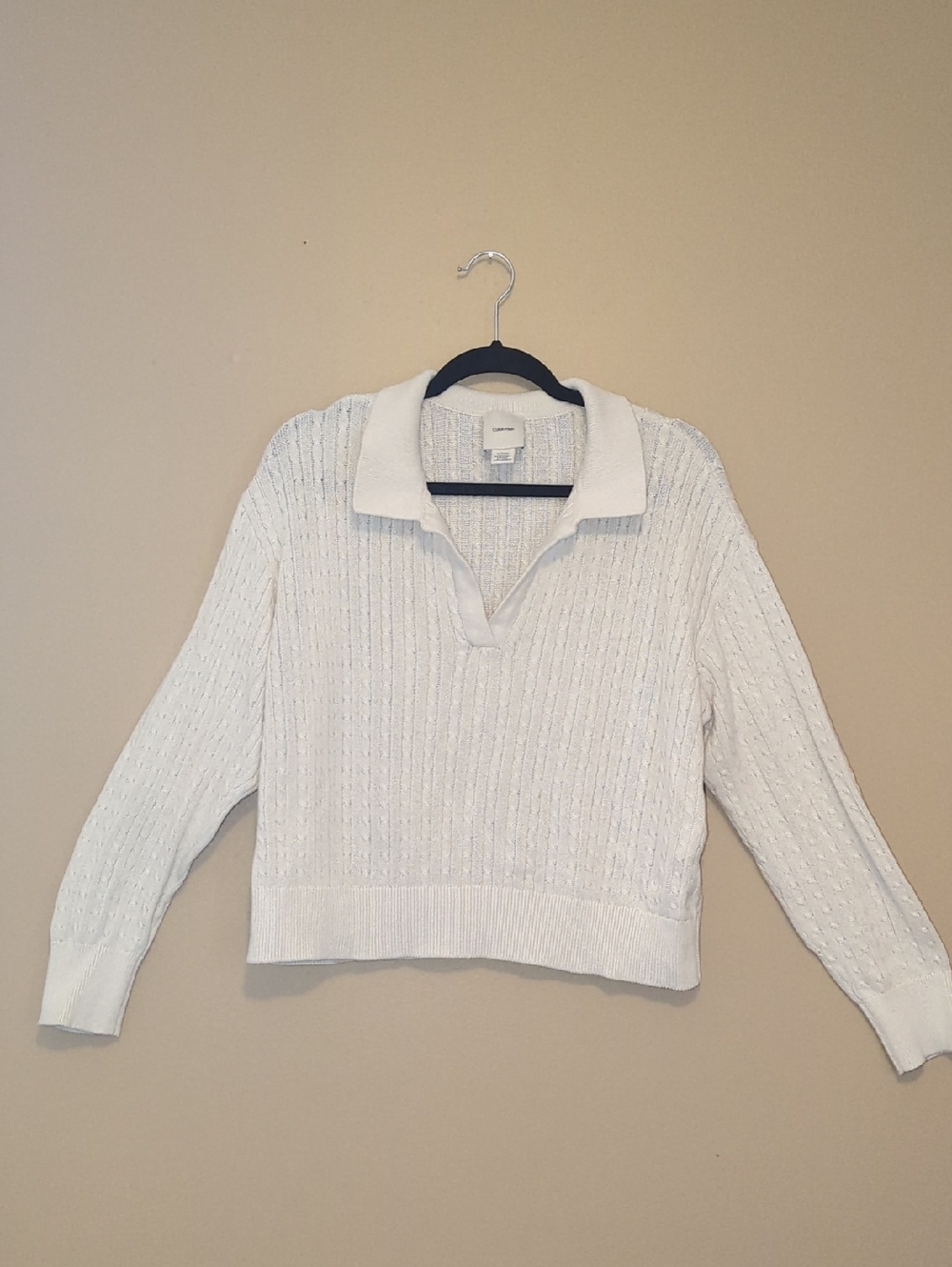 Calvin Klein Off-White Lightweight Ribbed Knit Sweater